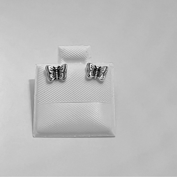 Sterling silver tiny butterfly stud earrings, butterfly earrings, butterfly stud - Picture 6 of 9